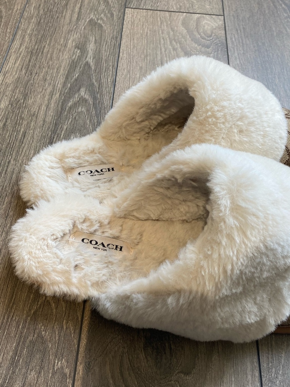 Coach Zena Slippers Sz 8 Excellent Condition - Picture 4 of 8